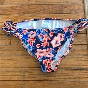 victoria’s secret pink swim suit bottoms